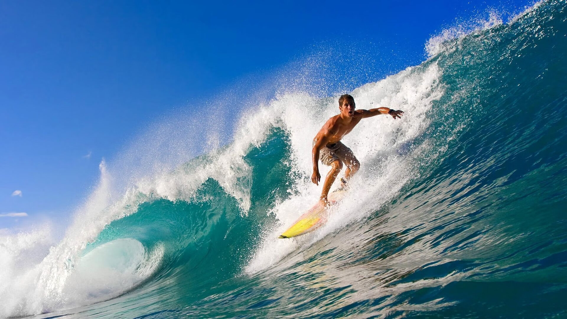 库里狂飙12记三分球 勇士主场大胜湖人