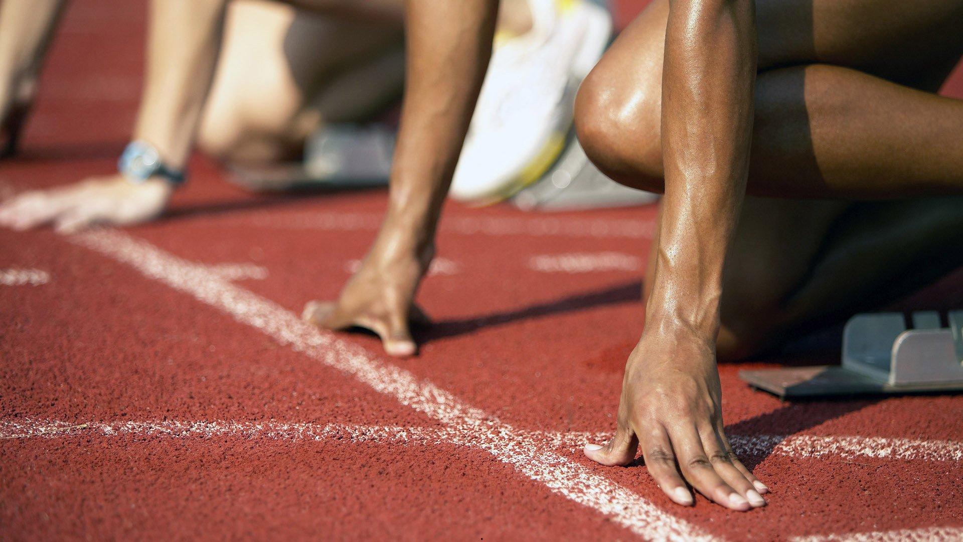 巴萨引援计划受挫,德天空确认努萨无解约条款,莱比锡坚持冬窗留人